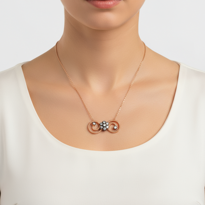 Floral Infinity Damen-Halskette aus rosévergoldetem Silber