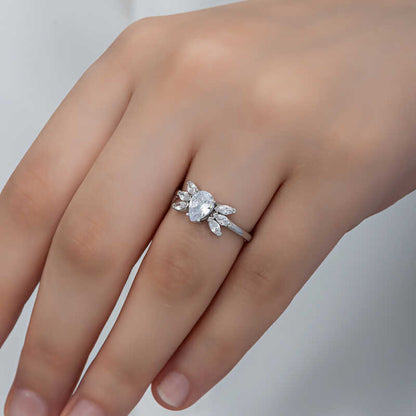 Bague en argent pour femme avec pierre de zircone en forme de goutte