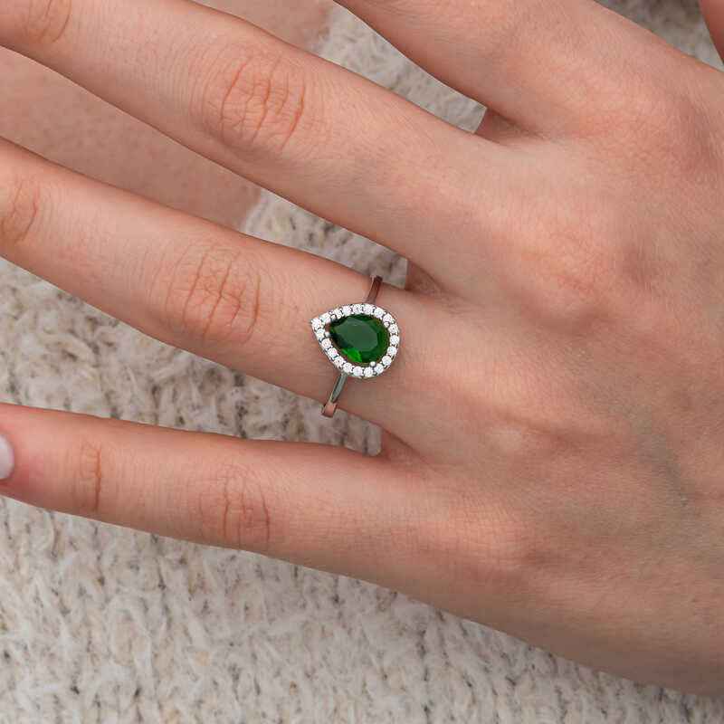Drop Emerald Stone Women's Silver Ring