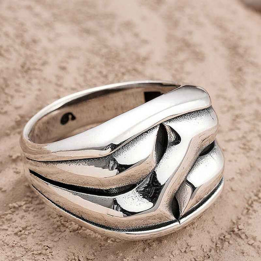Patterned Men's Silver Ring