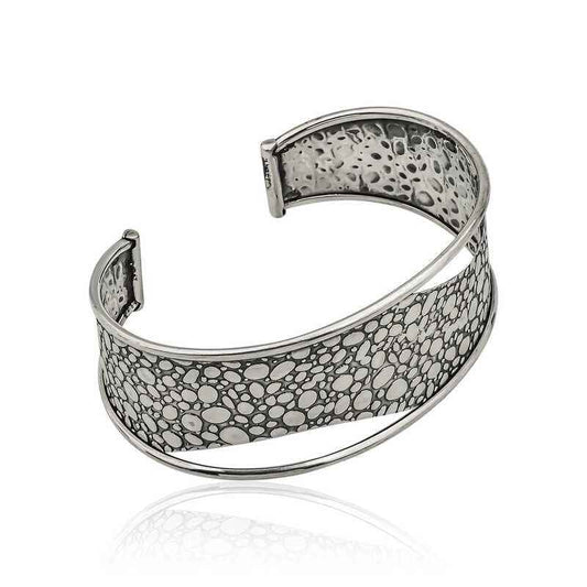 Antiqued Pattern Women's Silver Bracelet