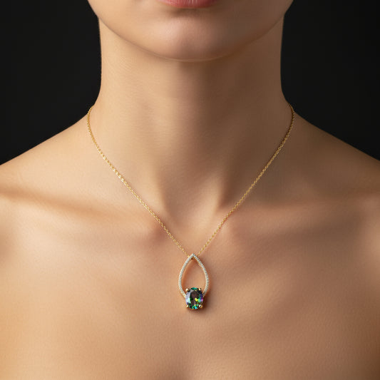 Vergoldete ovale Mystic Topaz Steintropfen-Damen-Silberkette