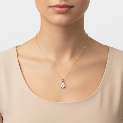 Collier en argent plaqué or avec pierre de zircon ovale pour femme