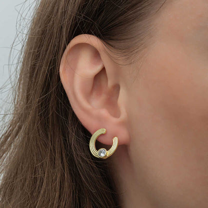 Boucles d'oreilles à tige en argent plaqué or pour femme avec pierre unique