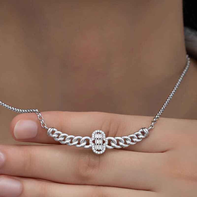 Gurmet Chain Fatma's Hand Baguette Stone Women's Silver Pendant