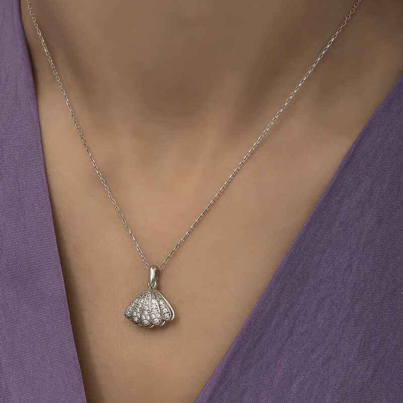 Pearl Oyster Women's Silver Necklace