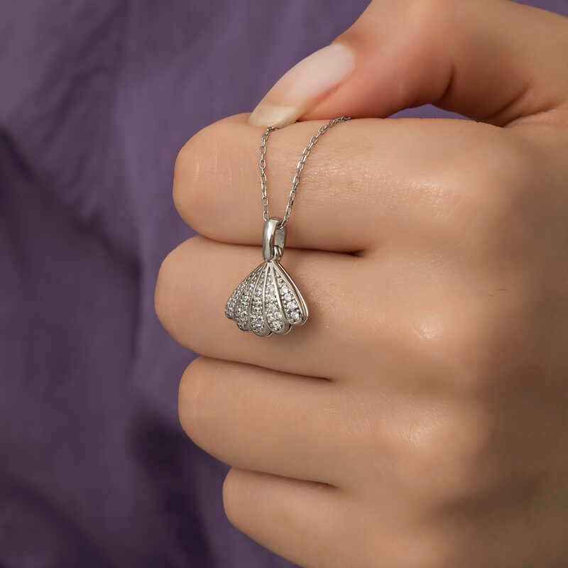 Pearl Oyster Women's Silver Necklace