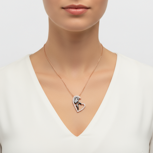 Collier en argent en forme de cœur mère et enfant