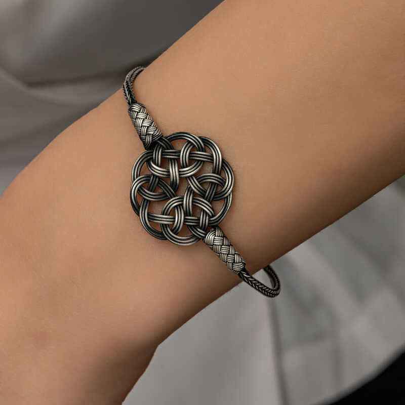 Kazaziye Knit Women's Silver Bracelet