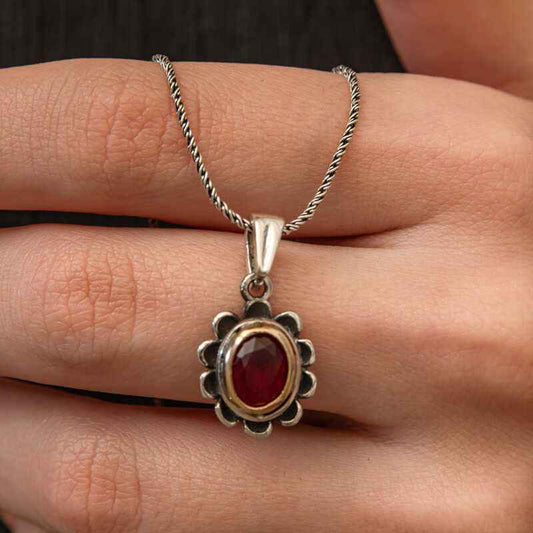 Red Stone Flower Model Women's Silver Necklace