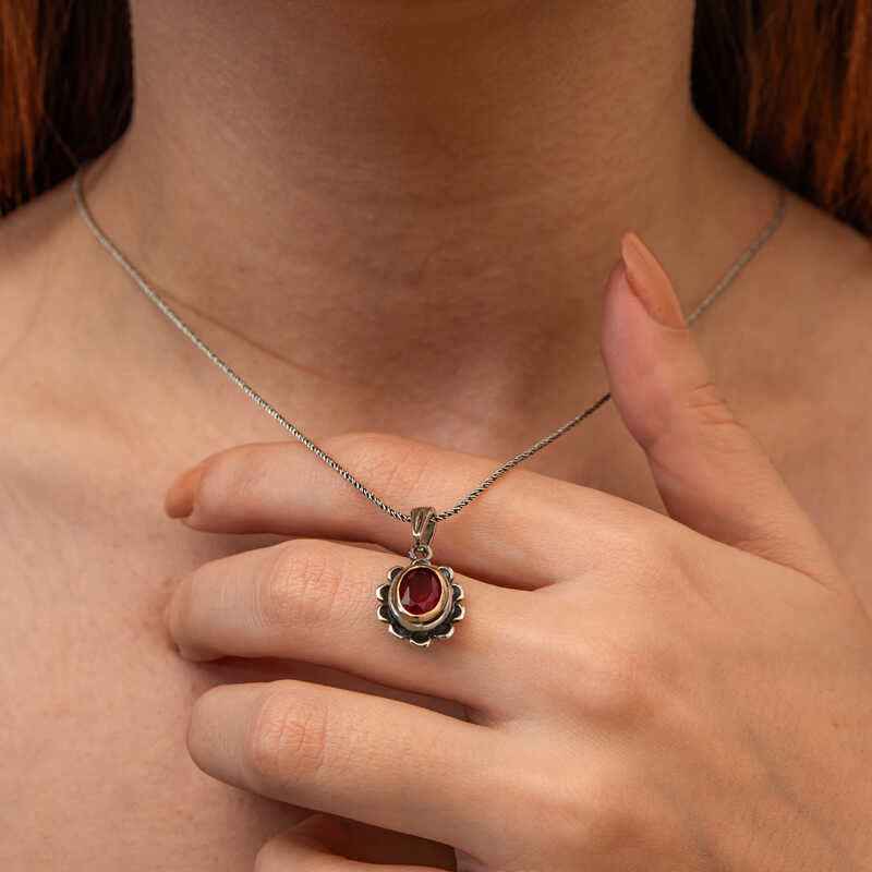 Red Stone Flower Model Women's Silver Necklace