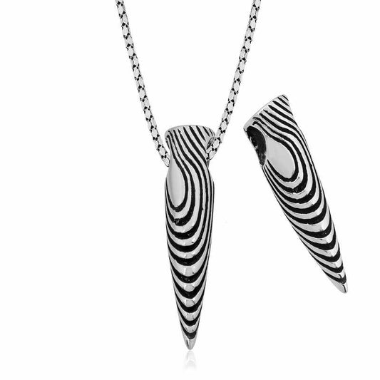 Collier pendentif en argent et plomb