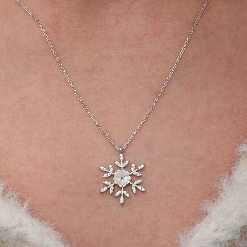 Magnolia Flower Snowflake Women's Silver Necklace