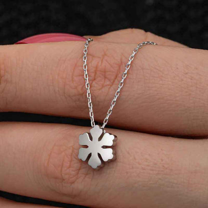 Minimal Snowflake Women's Silver Necklace