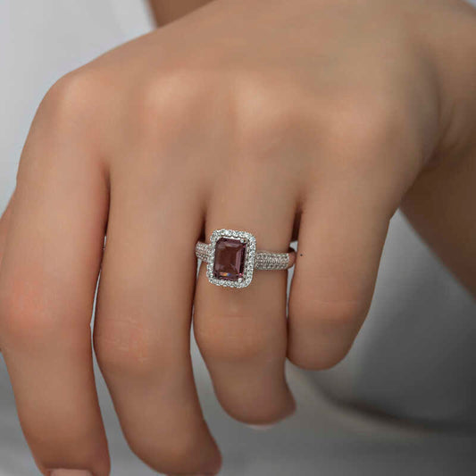 Mor Baguette Stone Women's Silver Ring