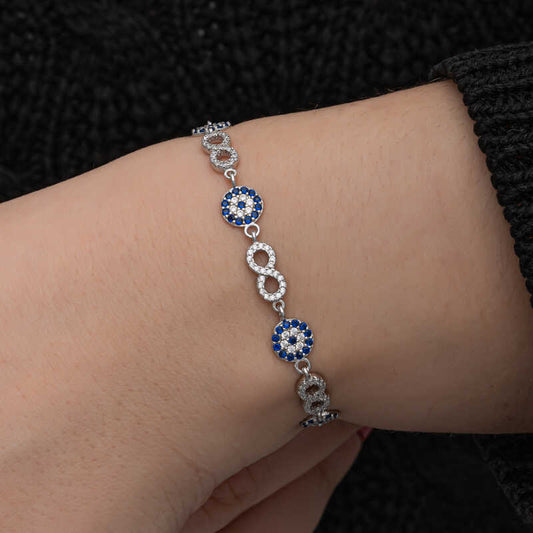 Bracelet en argent pour femme avec perles infinies et mauvais œil