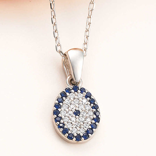 Collier ovale en argent pour femme avec mauvais œil