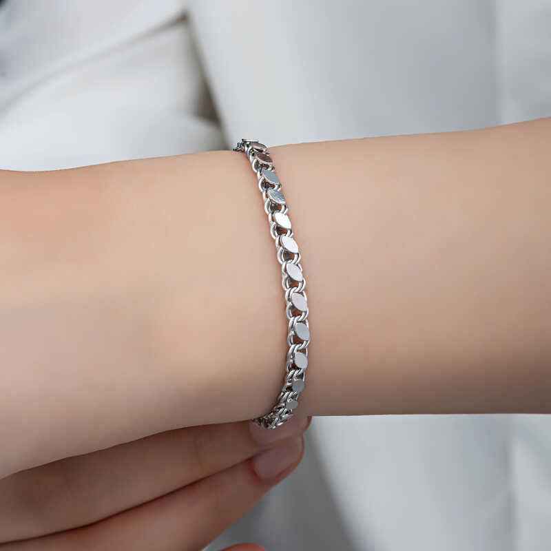 Scaled Chain Women's Silver Bracelet