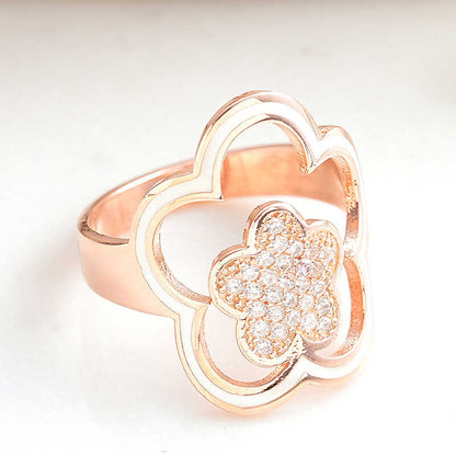 Bague en argent pour femme à motif de rose