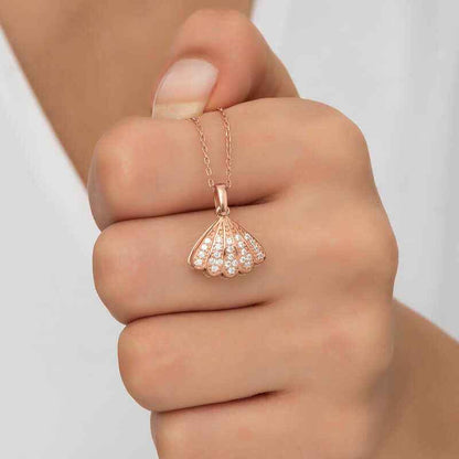 Pearl Oyster Women's Rose Plated Silver Necklace