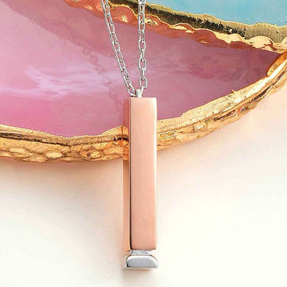 Nameable Bar Women's Silver Pendant Necklace