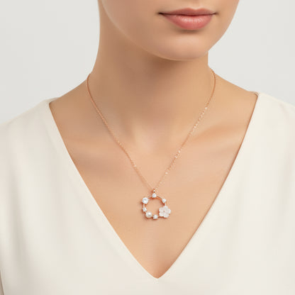 Rosévergoldete Magnolienblüten-Damen-Silberkette