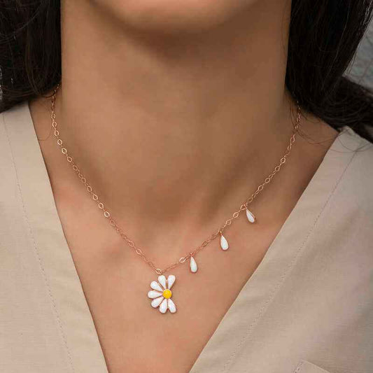 Rose Plated Daisy "He Loves Me, He Loves Me Not" Women's Silver Necklace