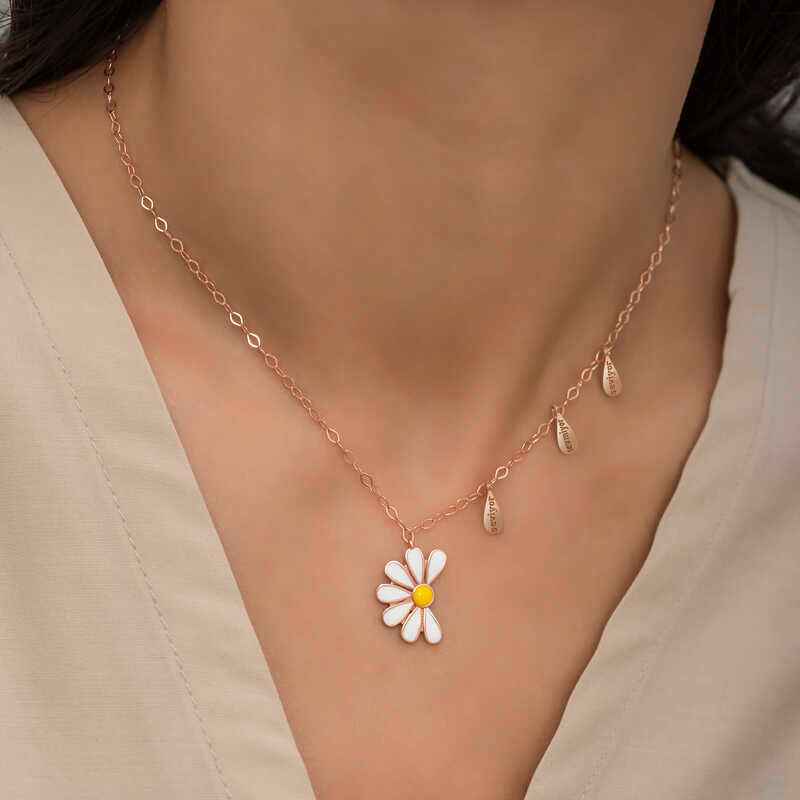 Rose Plated Daisy "He Loves Me, He Loves Me Not" Women's Silver Necklace