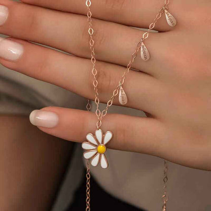 Rose Plated Daisy "He Loves Me, He Loves Me Not" Women's Silver Necklace