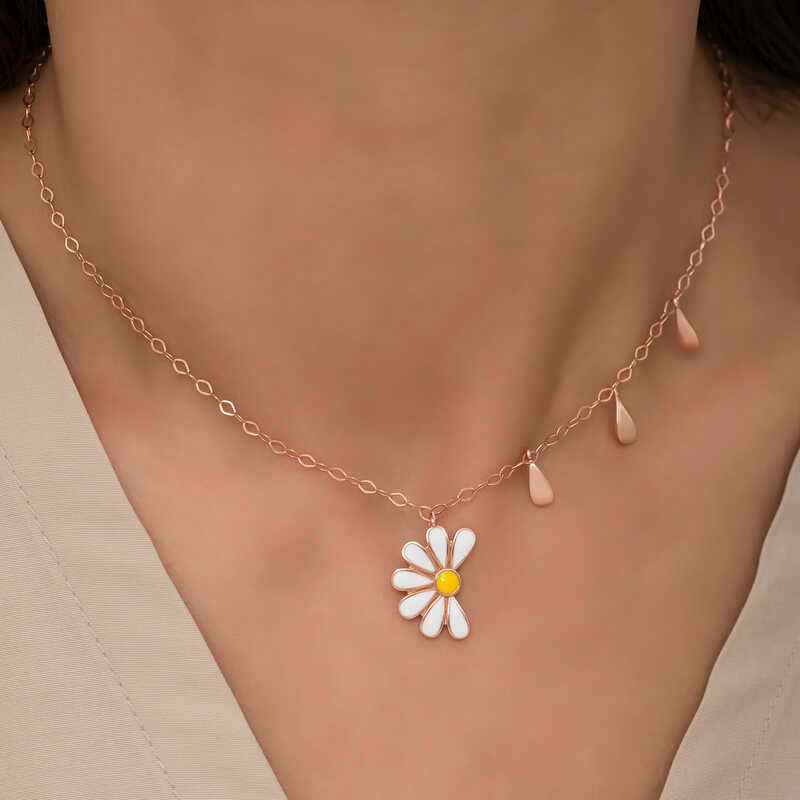 Rose Plated Daisy "He Loves Me, He Loves Me Not" Women's Silver Necklace