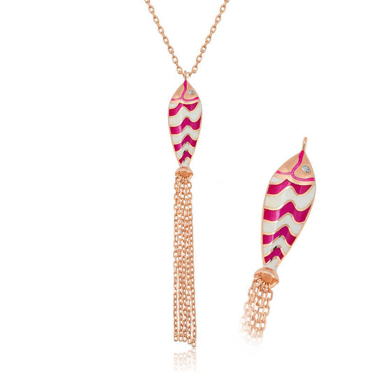 Collier en argent plaqué rose avec pompon en forme de poisson