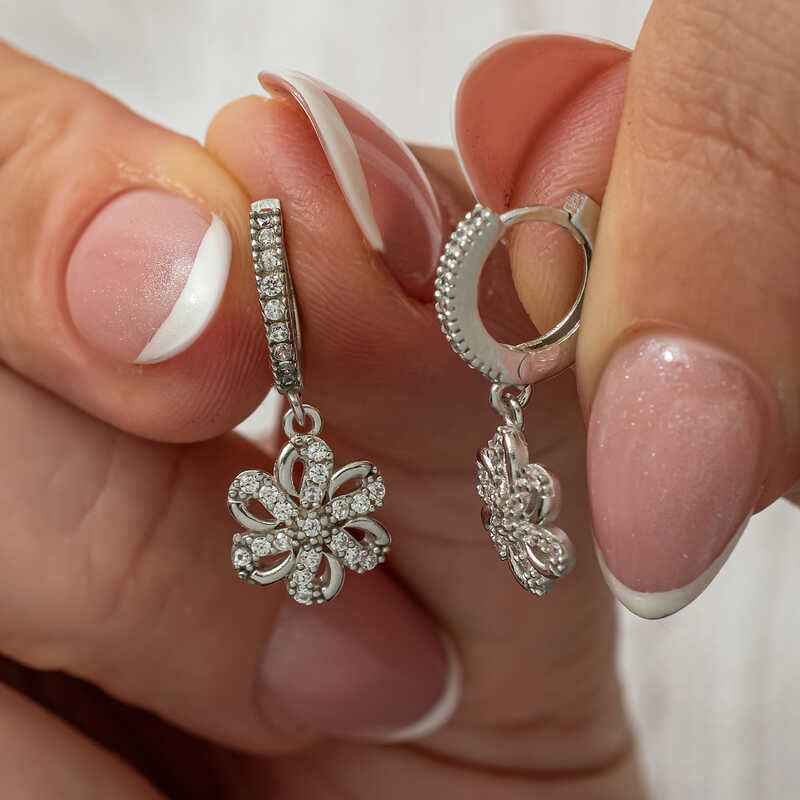 Swinging Flower Women's Silver Earring