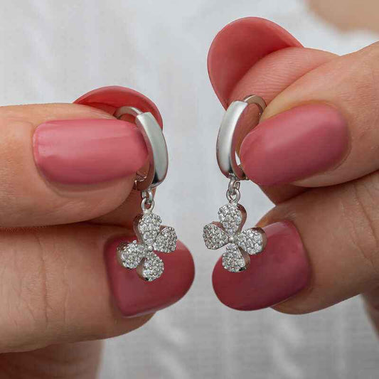 Swinging Clover Women's Silver Earring