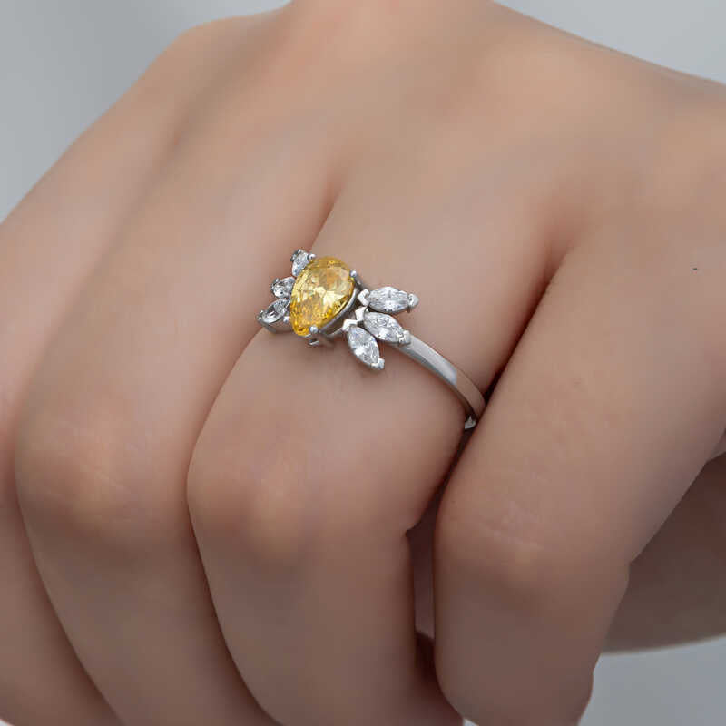Bague en argent pour femme avec pierre de zircon jaune