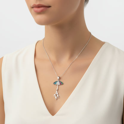 Collier en argent pour femme avec un parapluie et des amoureux