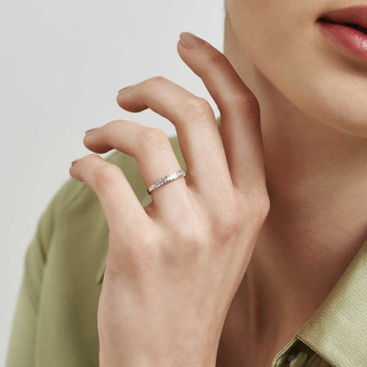 Sequential Baguette Stone Women's Silver Ring