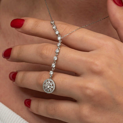 Collar de plata para mujer con flor de circonita secuencial