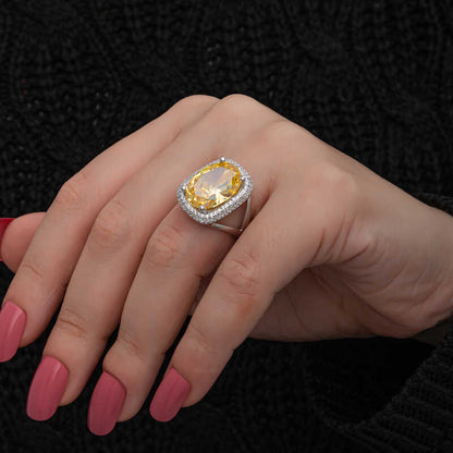 Bague en argent pour femme avec pierre de citrine carrée