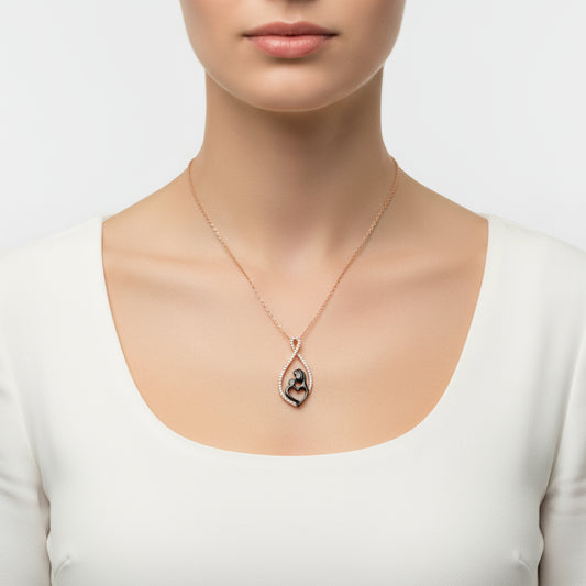 Collier en argent en forme de cœur mère et enfant