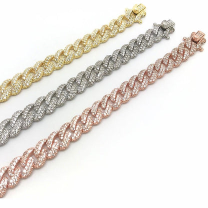 Bracelet gourmette en argent avec pierres blanches fréquentes