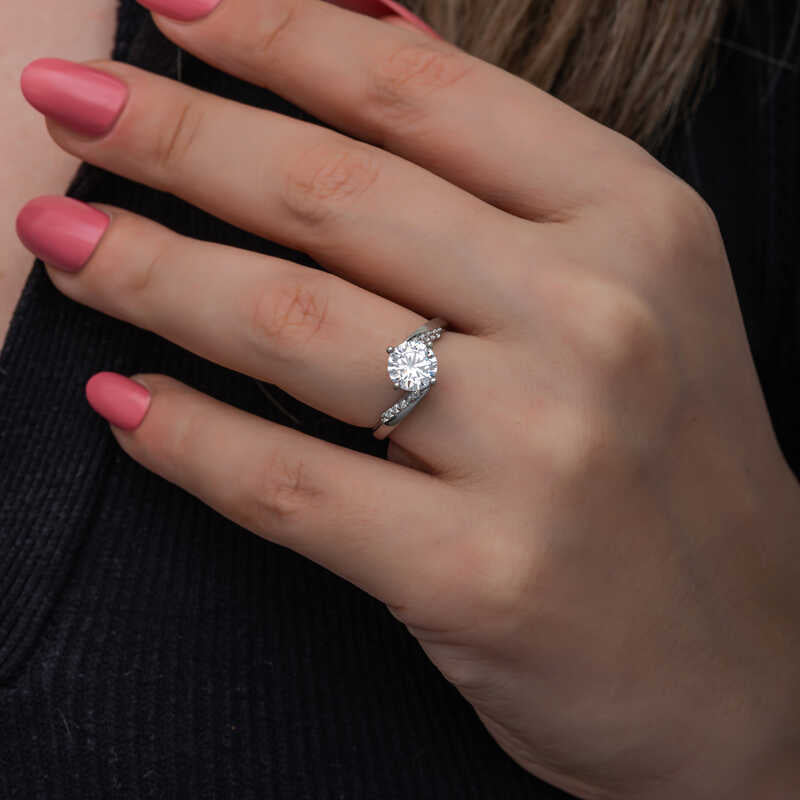 Single Stone Women's Silver Ring