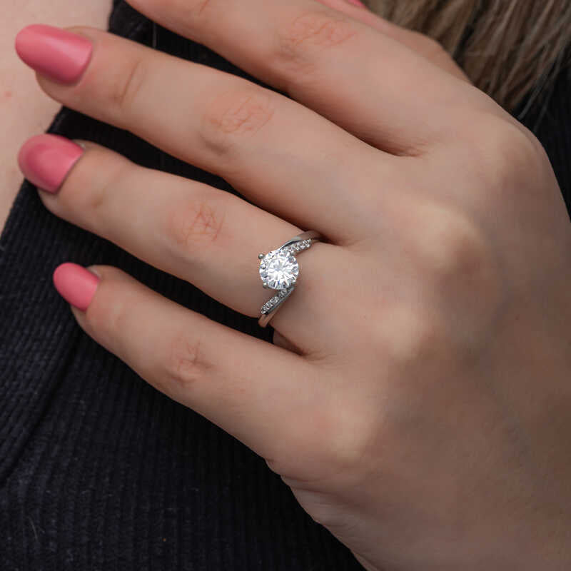 Single Stone Women's Silver Ring