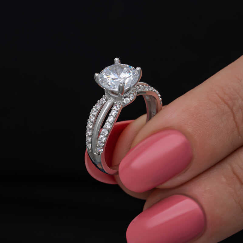 Single Stone Women's Silver Ring