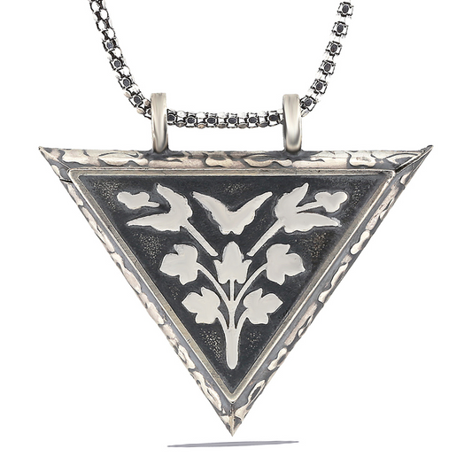 Silver Triangular Openable Flower Locket Necklace