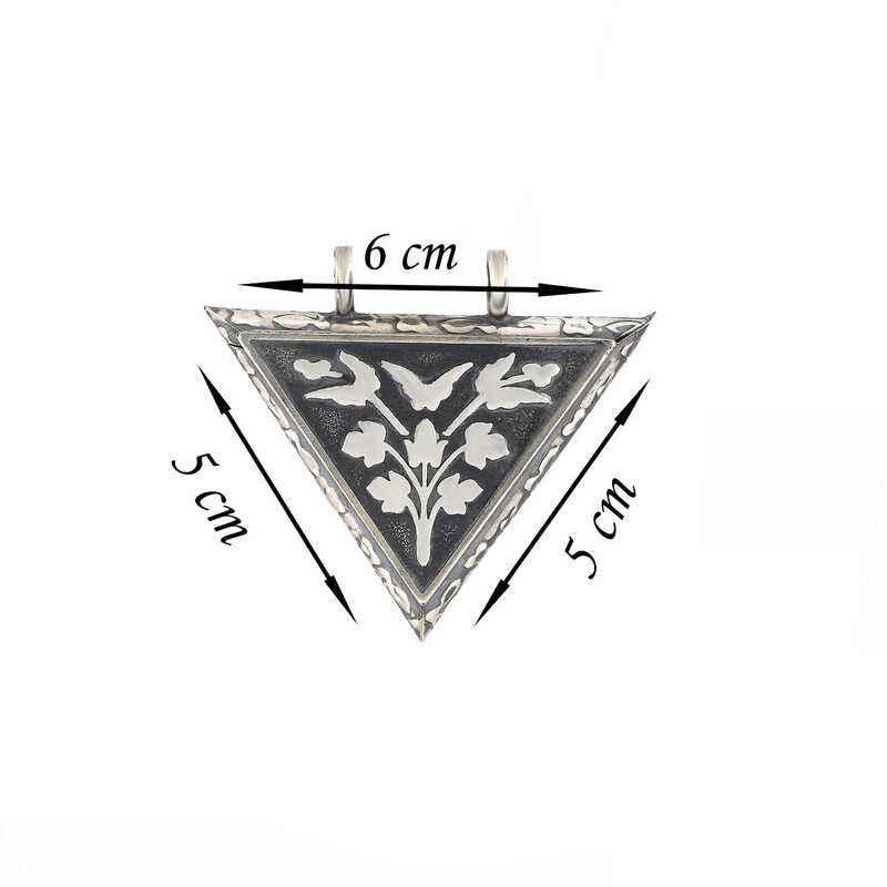 Silver Triangular Openable Flower Locket Necklace