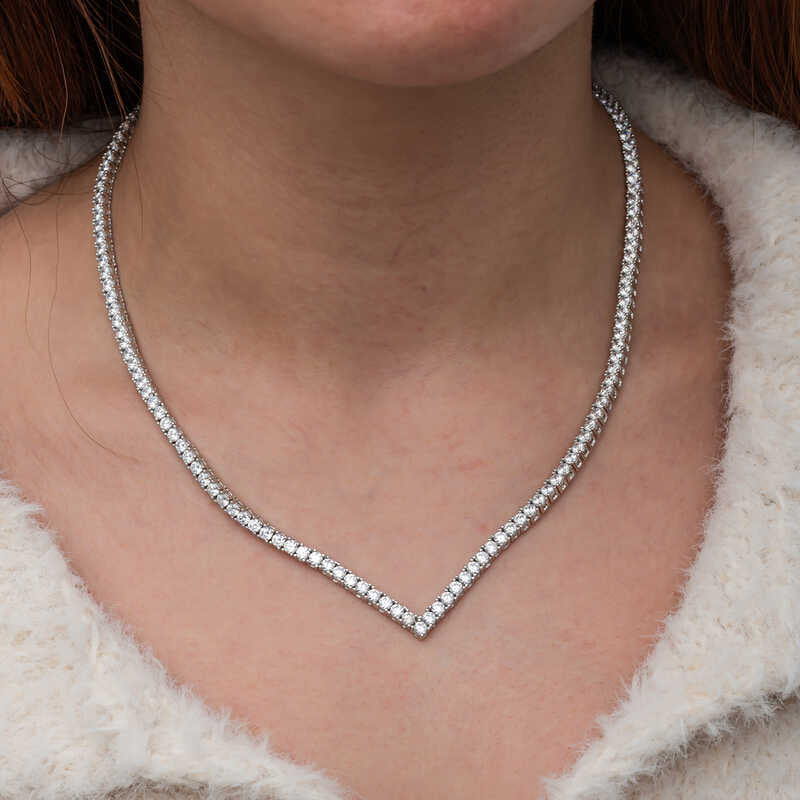 V Model Waterway Women's Silver Necklace