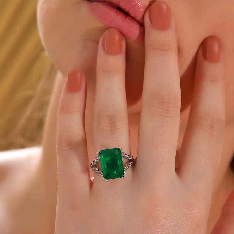 Green Color Paraiba Stone Women's Silver Ring