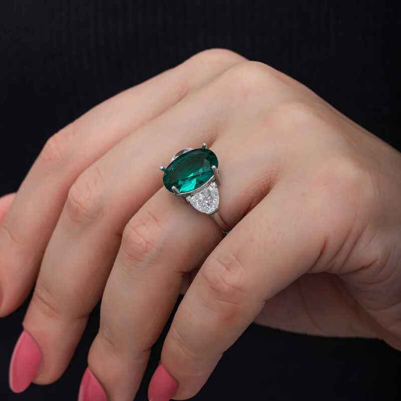 Green Color Paraiba Stone Women's Silver Ring