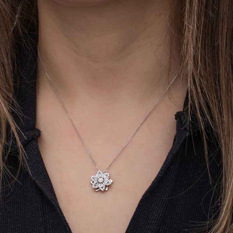 Star Baguette Stone Rotating Stress Women's Silver Necklace