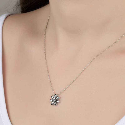 Swarovski Stone Daisy Women's Silver Necklace